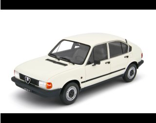 Alfa Romeo Alfasud 1.2 4 Porte 1980 BIANCO CAPODIMONTE Laudoracing 1:18 Resinemodell (Türen, Motorhaube... nicht zu öffnen!)